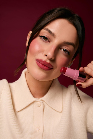 BUTTER BLEND Blush Stick 04 Cherry 6g